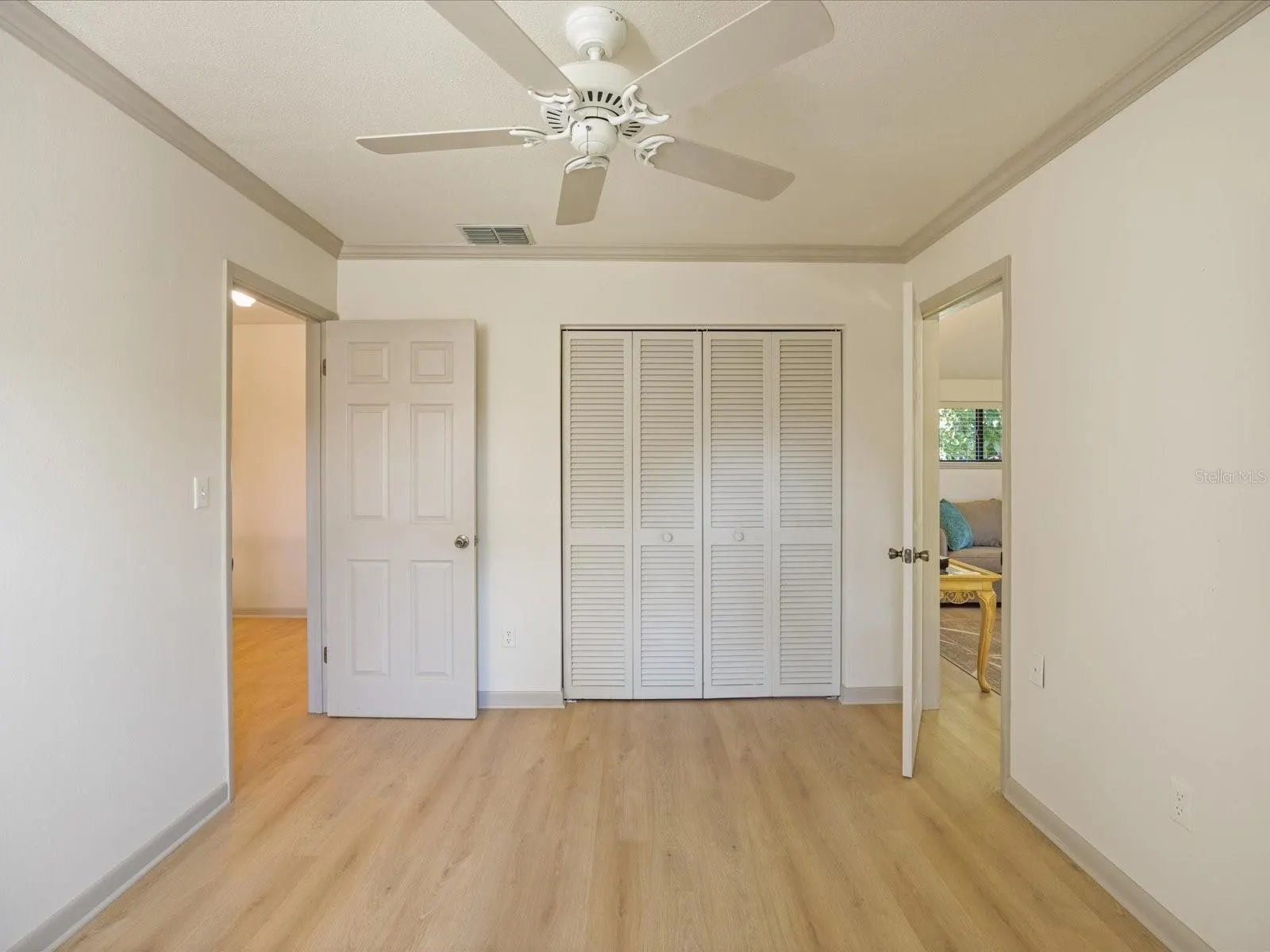 3328 BRIARWOOD CIR