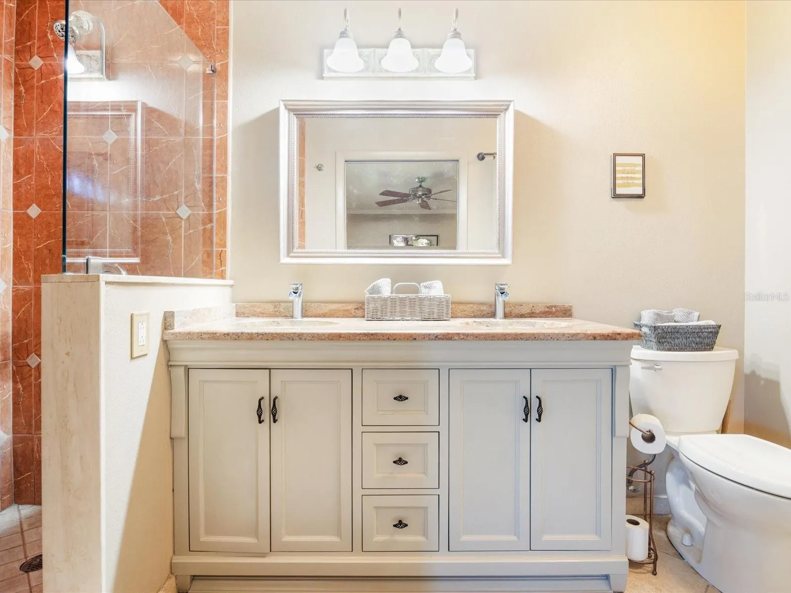 3328 BRIARWOOD CIR