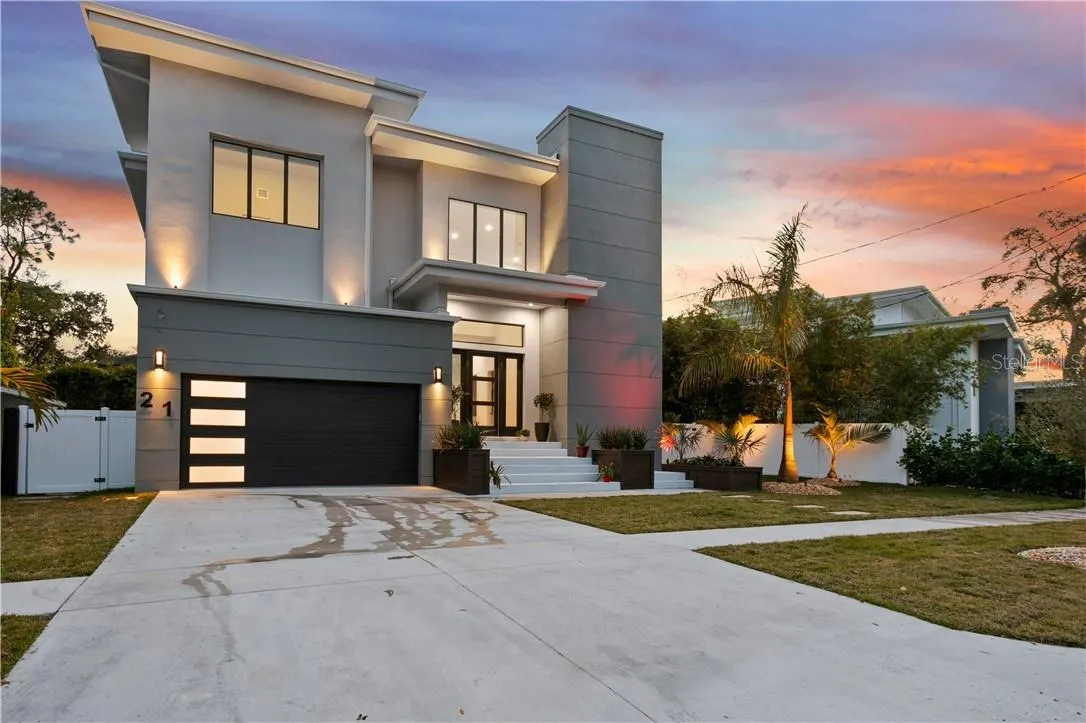 21 BAFFIN AVE