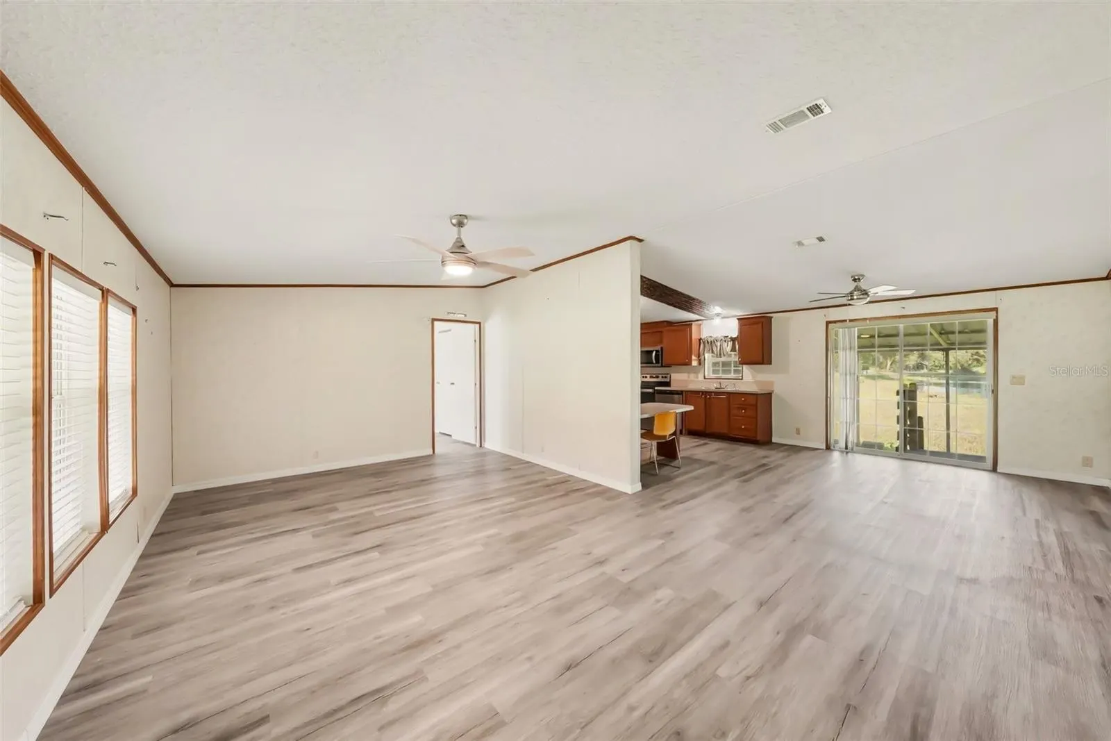 12015 MESSLER RD