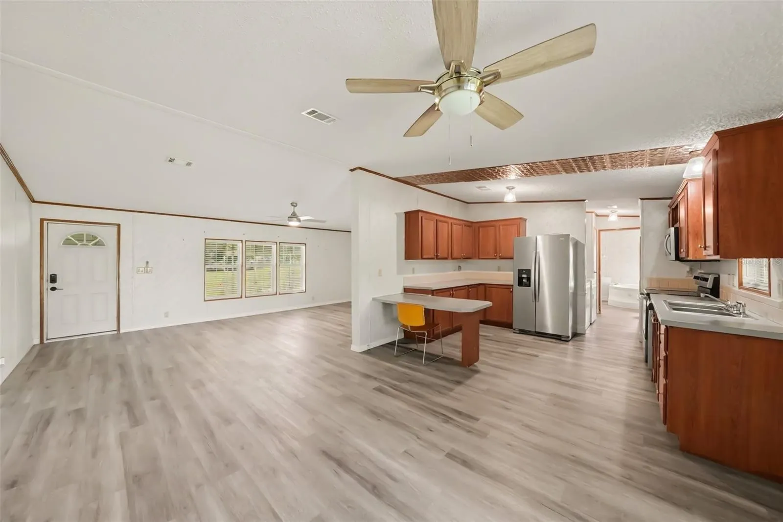 12015 MESSLER RD