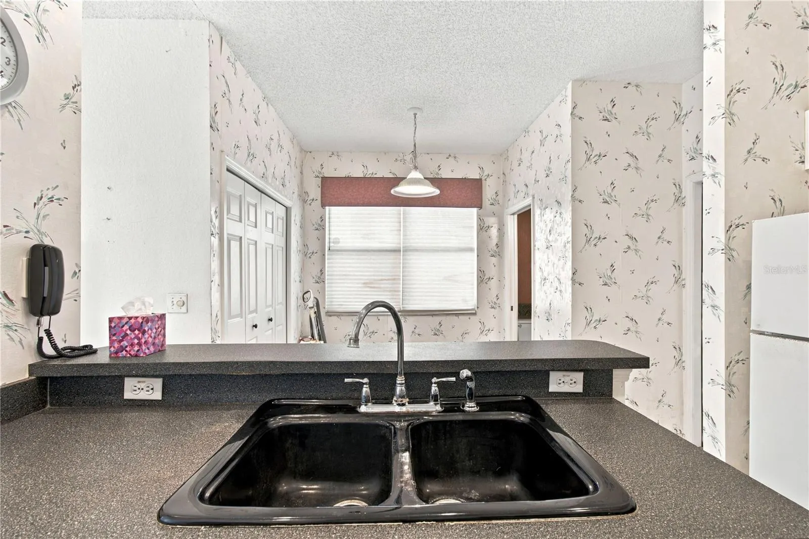 1050 STARKEY RD #907 #907