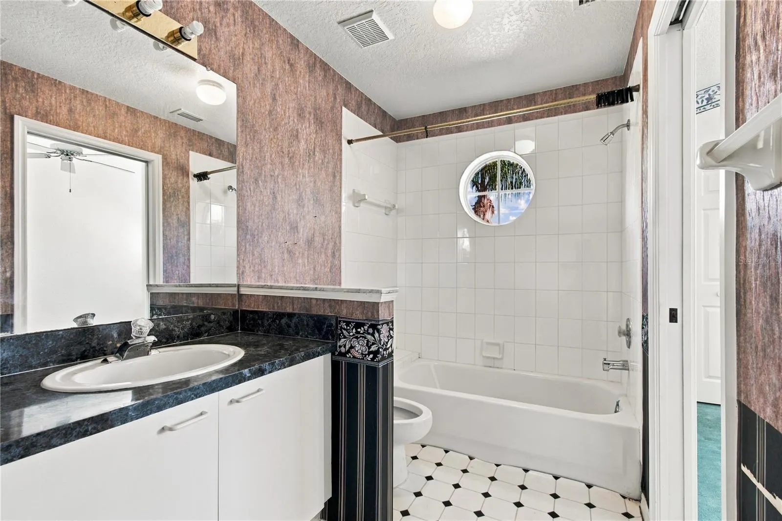 1050 STARKEY RD #907 #907
