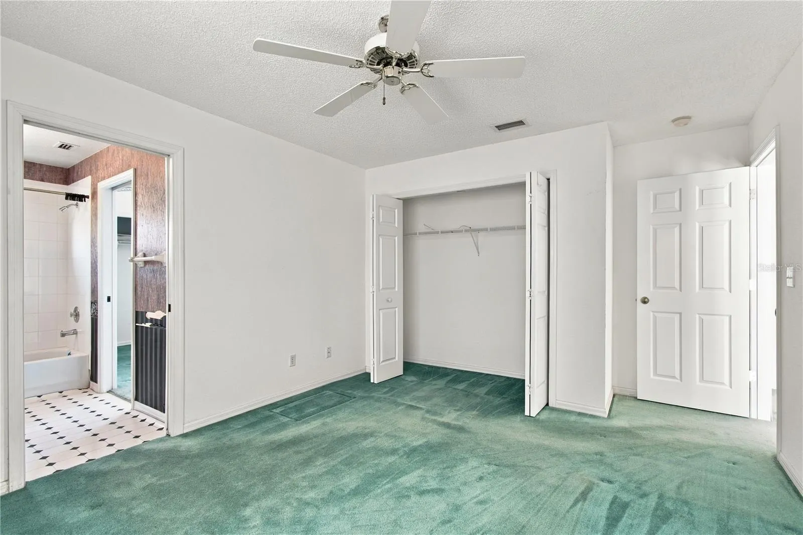 1050 STARKEY RD #907 #907