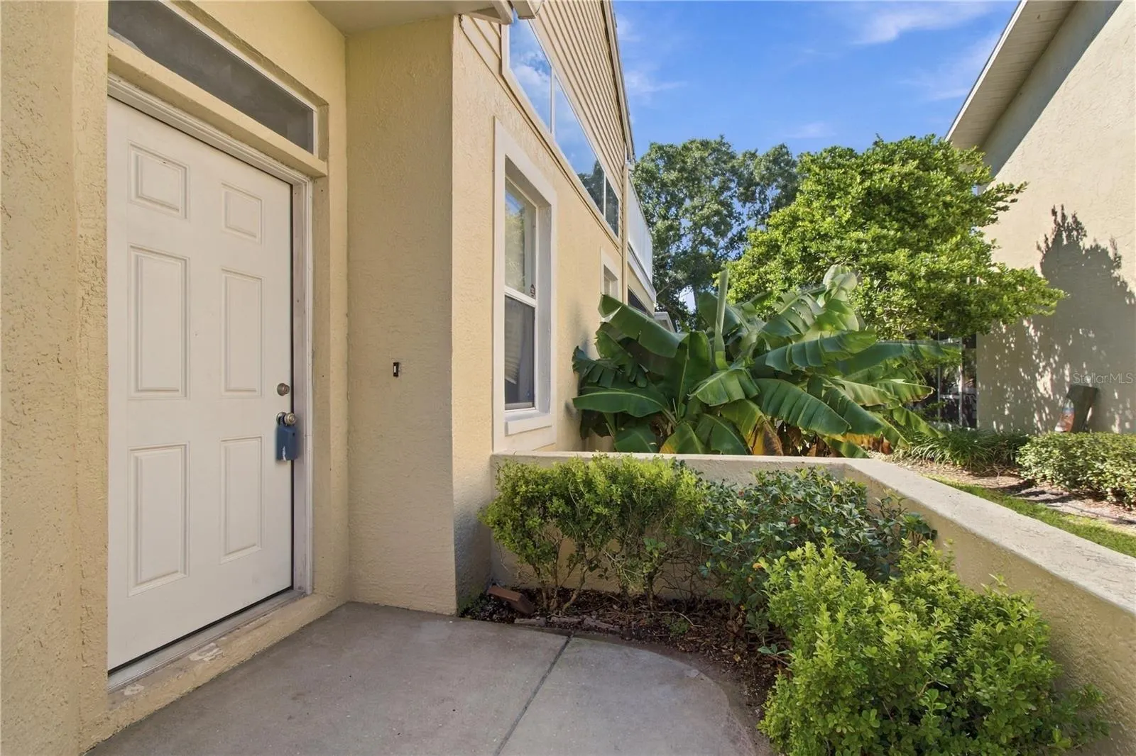 1050 STARKEY RD #907 #907
