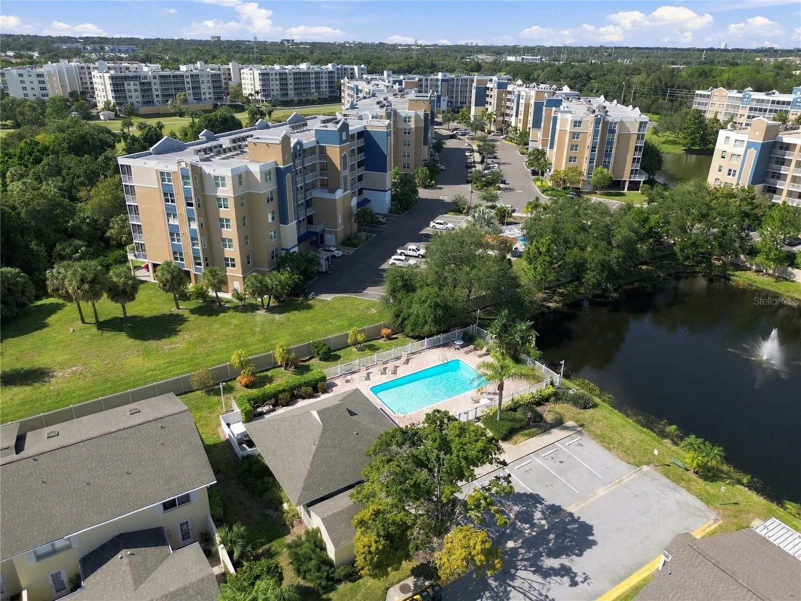 1050 STARKEY RD #907 #907