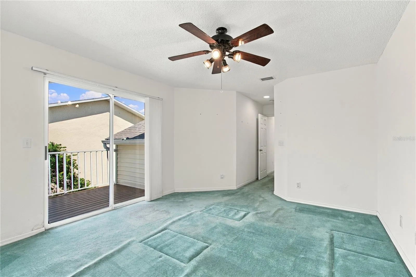 1050 STARKEY RD #907 #907