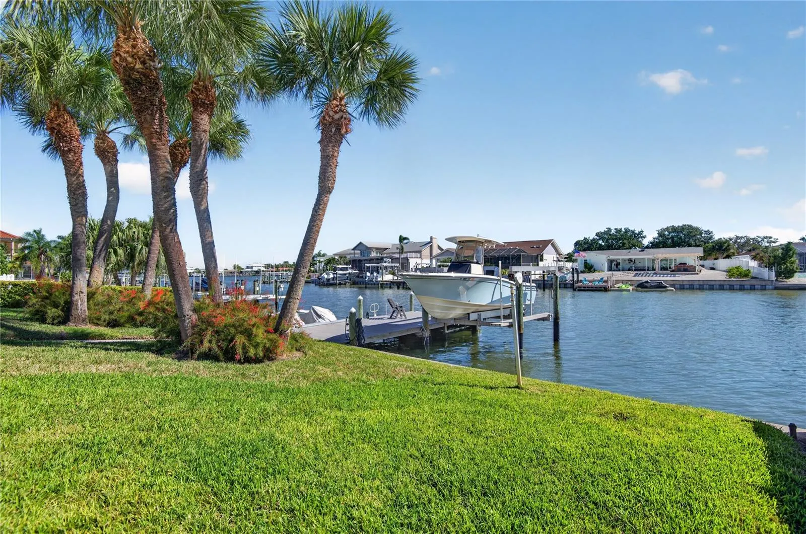 779 ISLAND WAY