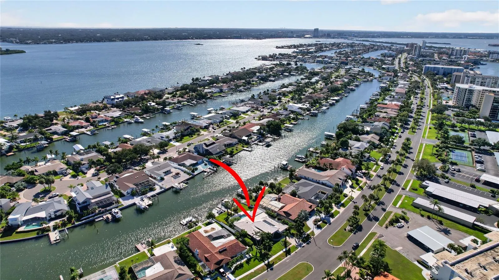 779 ISLAND WAY