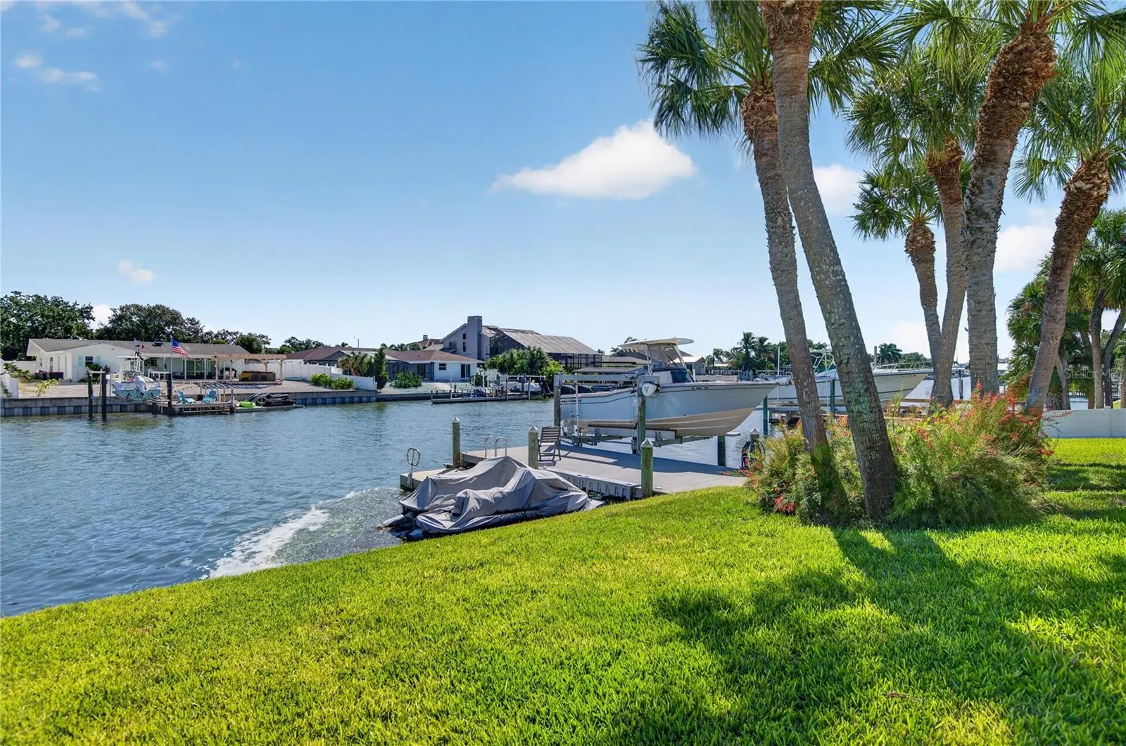 779 ISLAND WAY