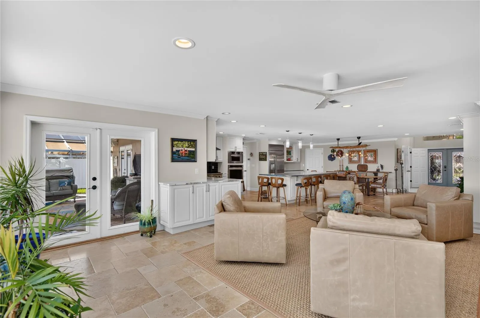 779 ISLAND WAY