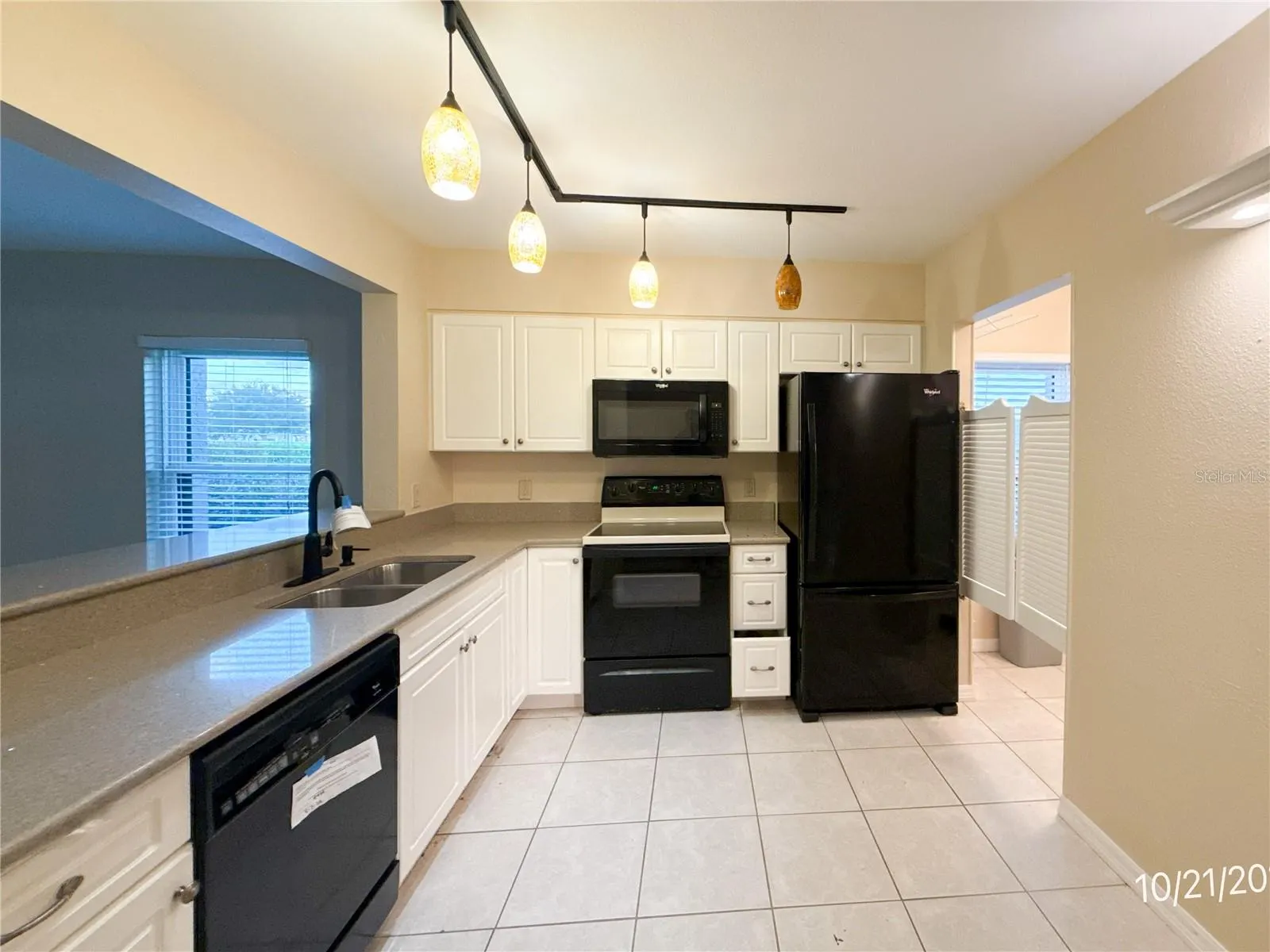26336 NADIR RD #10 #10