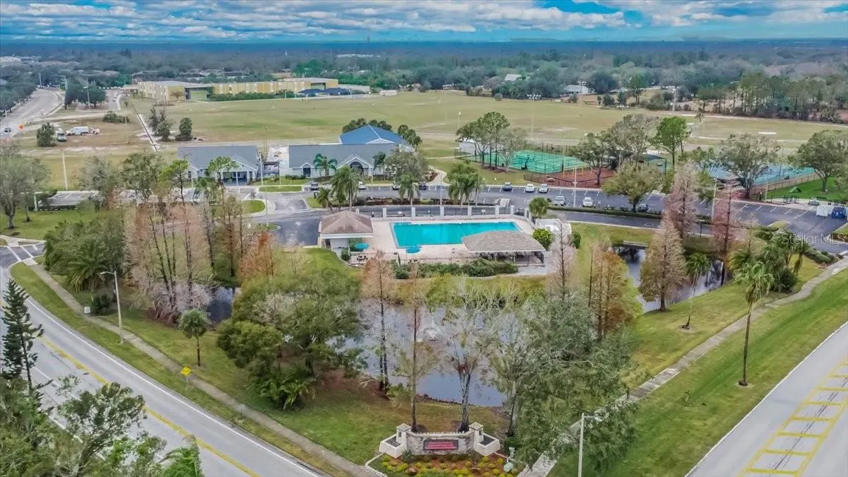 10807 HOFFNER EDGE DR