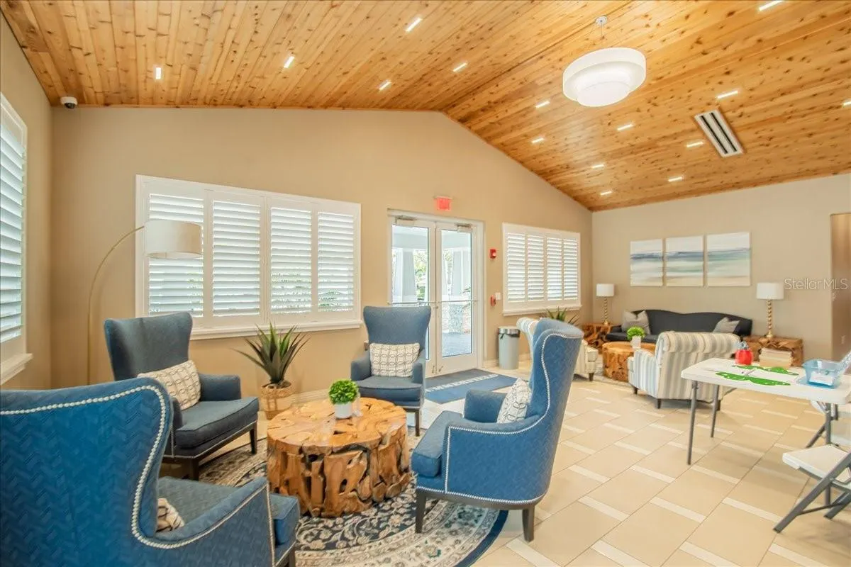 10807 HOFFNER EDGE DR