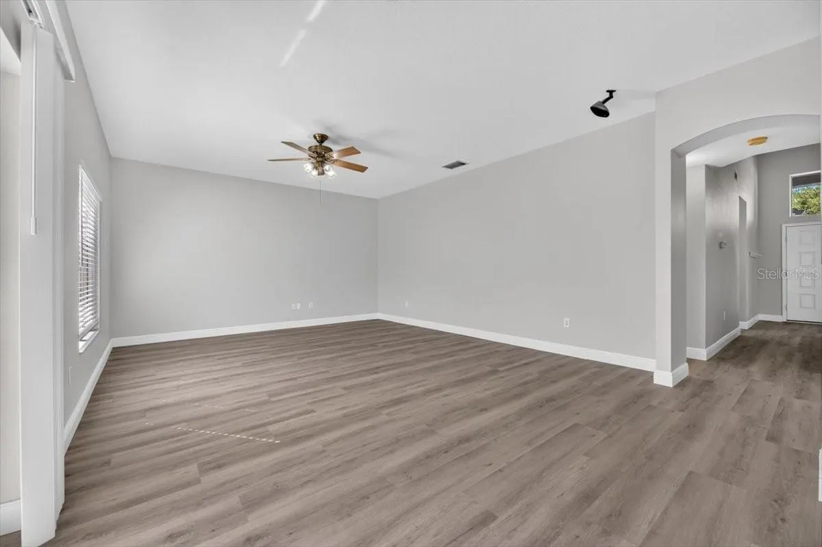 10807 HOFFNER EDGE DR