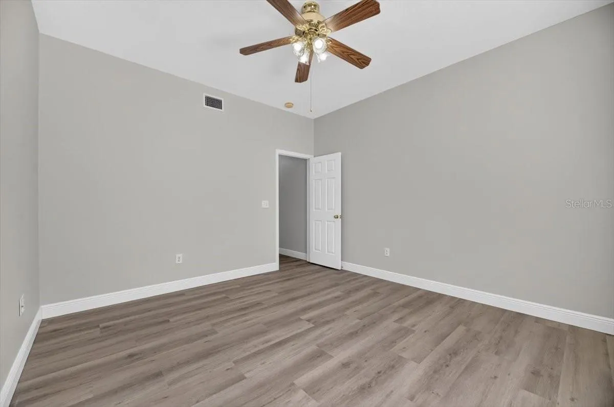 10807 HOFFNER EDGE DR