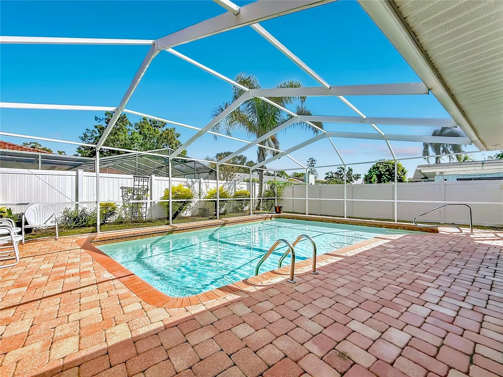 3120 SWAN LN