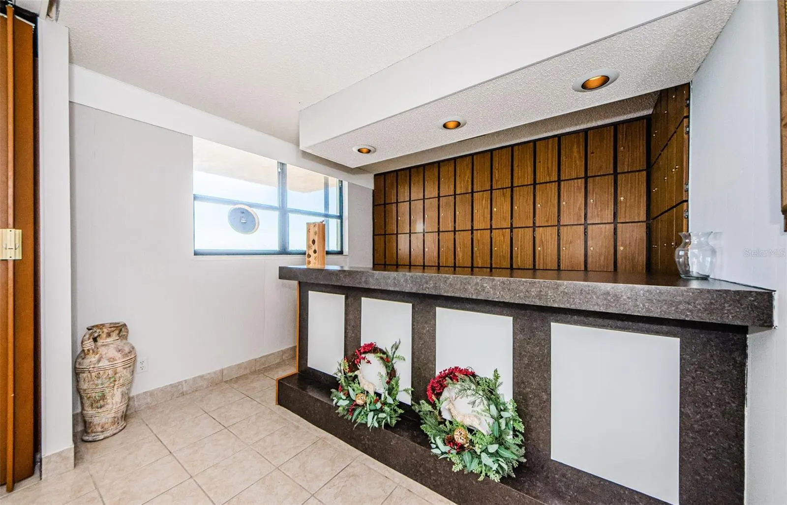 200 WOODETTE DR #401A #401A