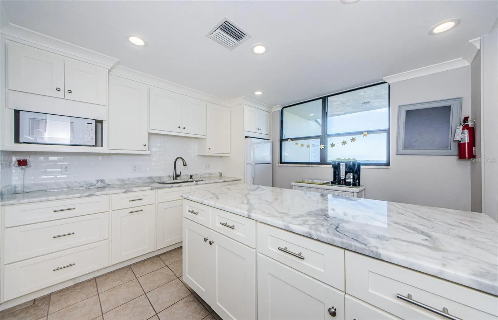 200 WOODETTE DR #401A #401A