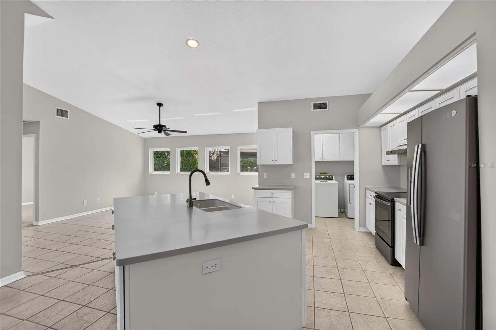10120 SEDGEBROOK DR