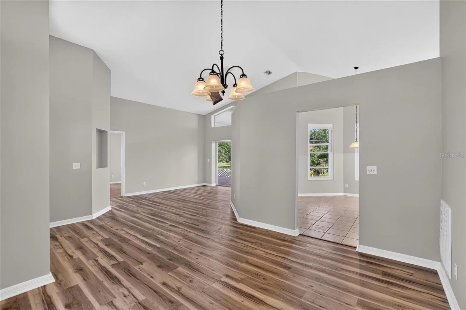 10120 SEDGEBROOK DR