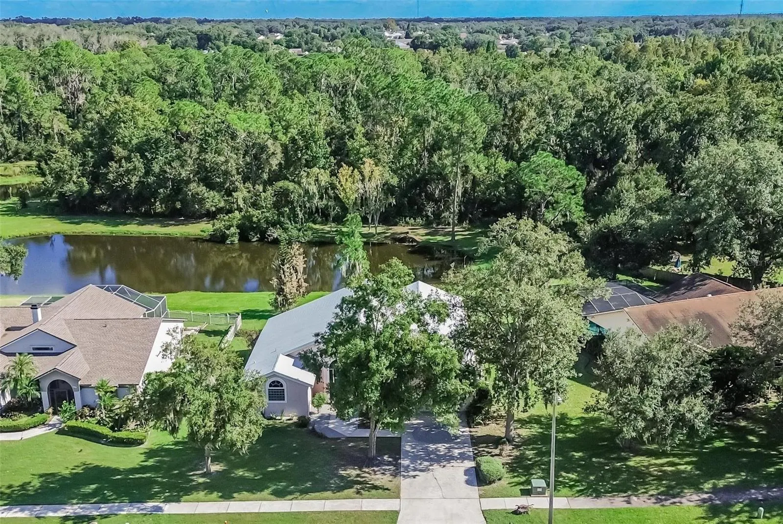 10120 SEDGEBROOK DR