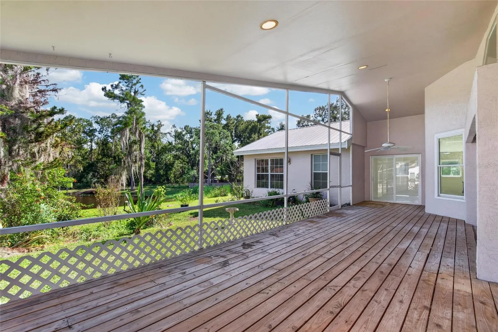 10120 SEDGEBROOK DR