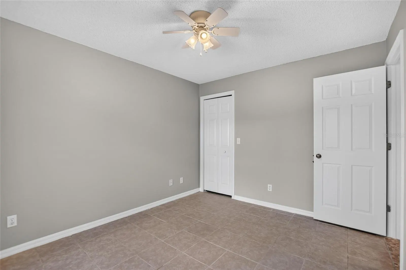10120 SEDGEBROOK DR