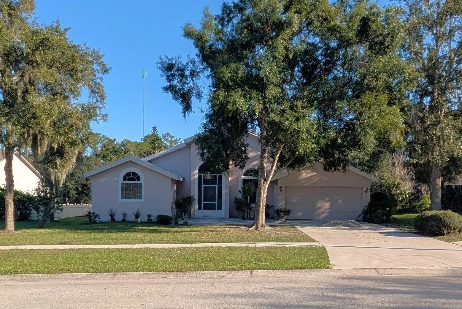 10120 SEDGEBROOK DR