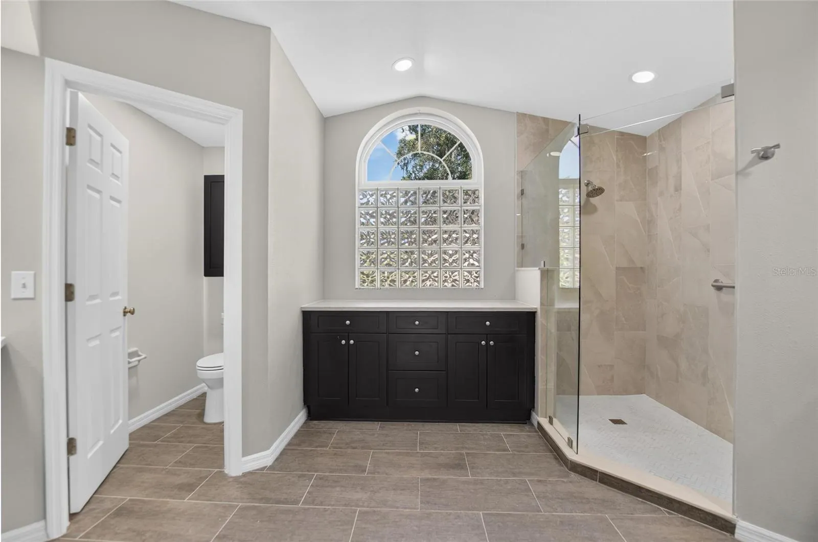 10120 SEDGEBROOK DR