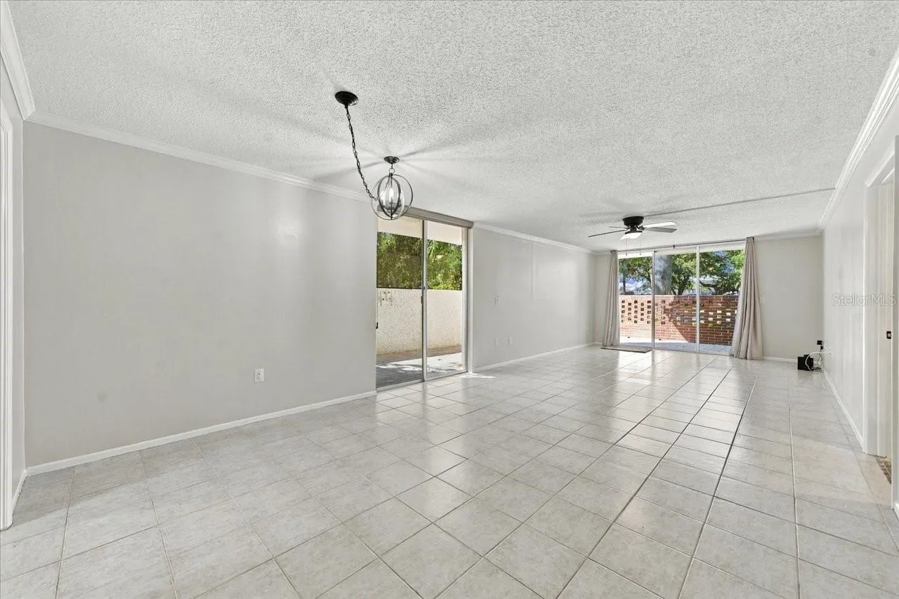 1001 PEARCE DR #111 #111