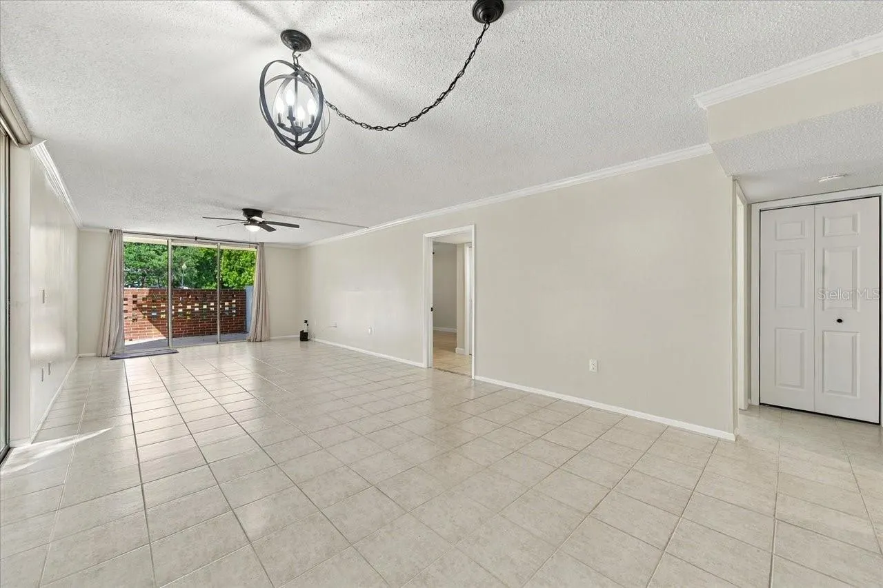 1001 PEARCE DR #111 #111