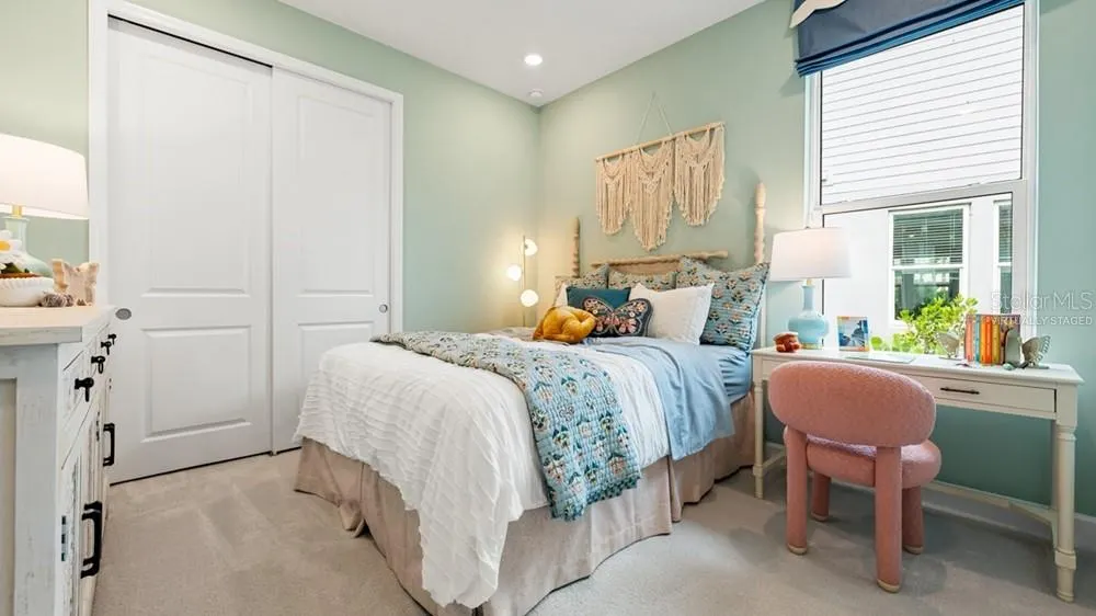 879 STEEL DR