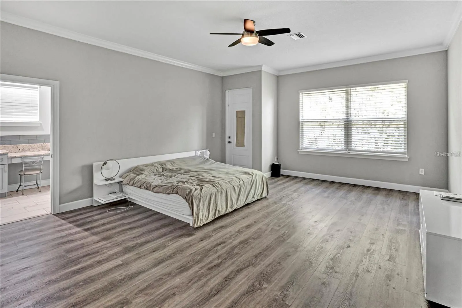 746 GRAND CYPRESS LN