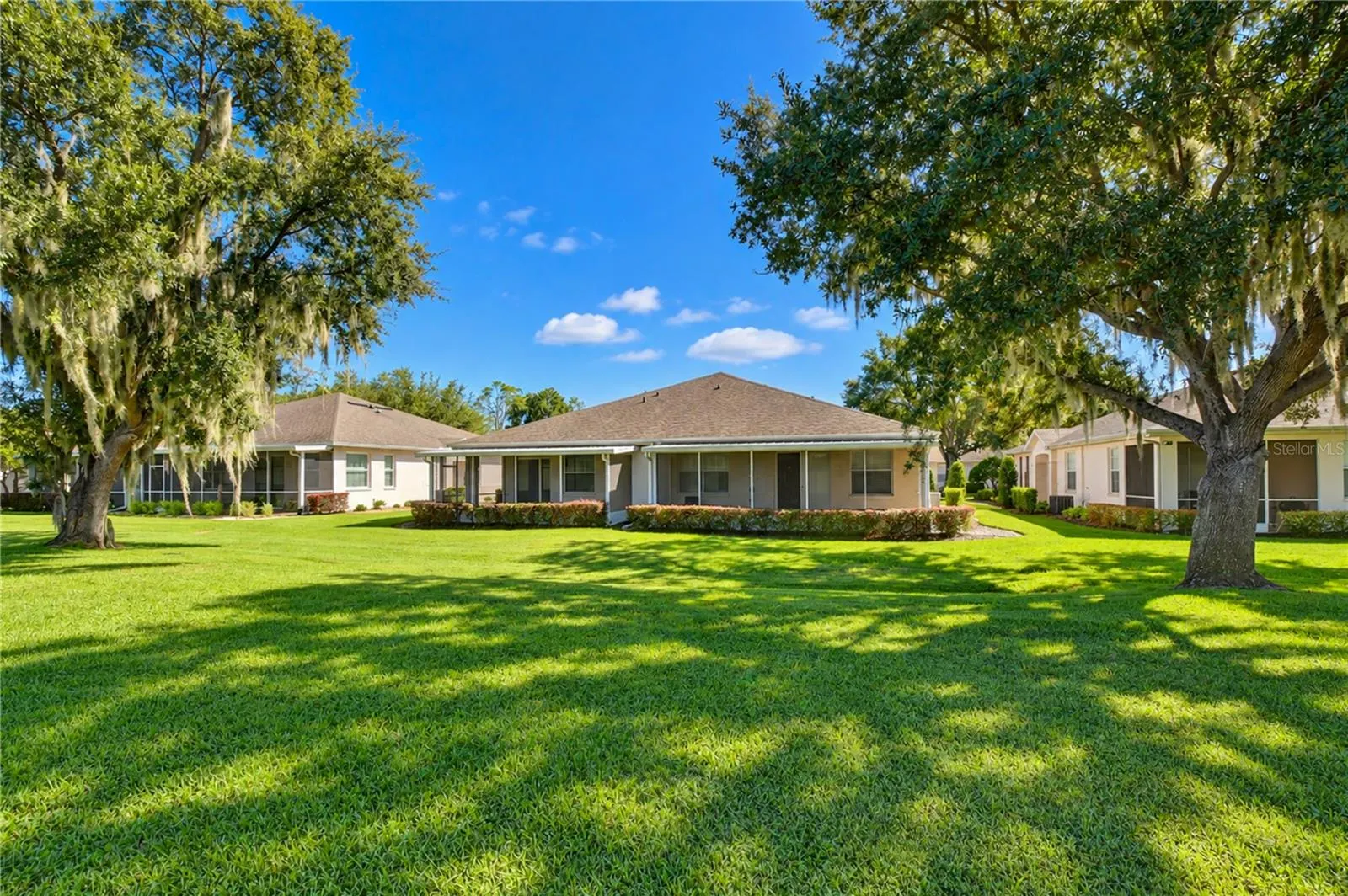 2623 EAGLE GREENS DR