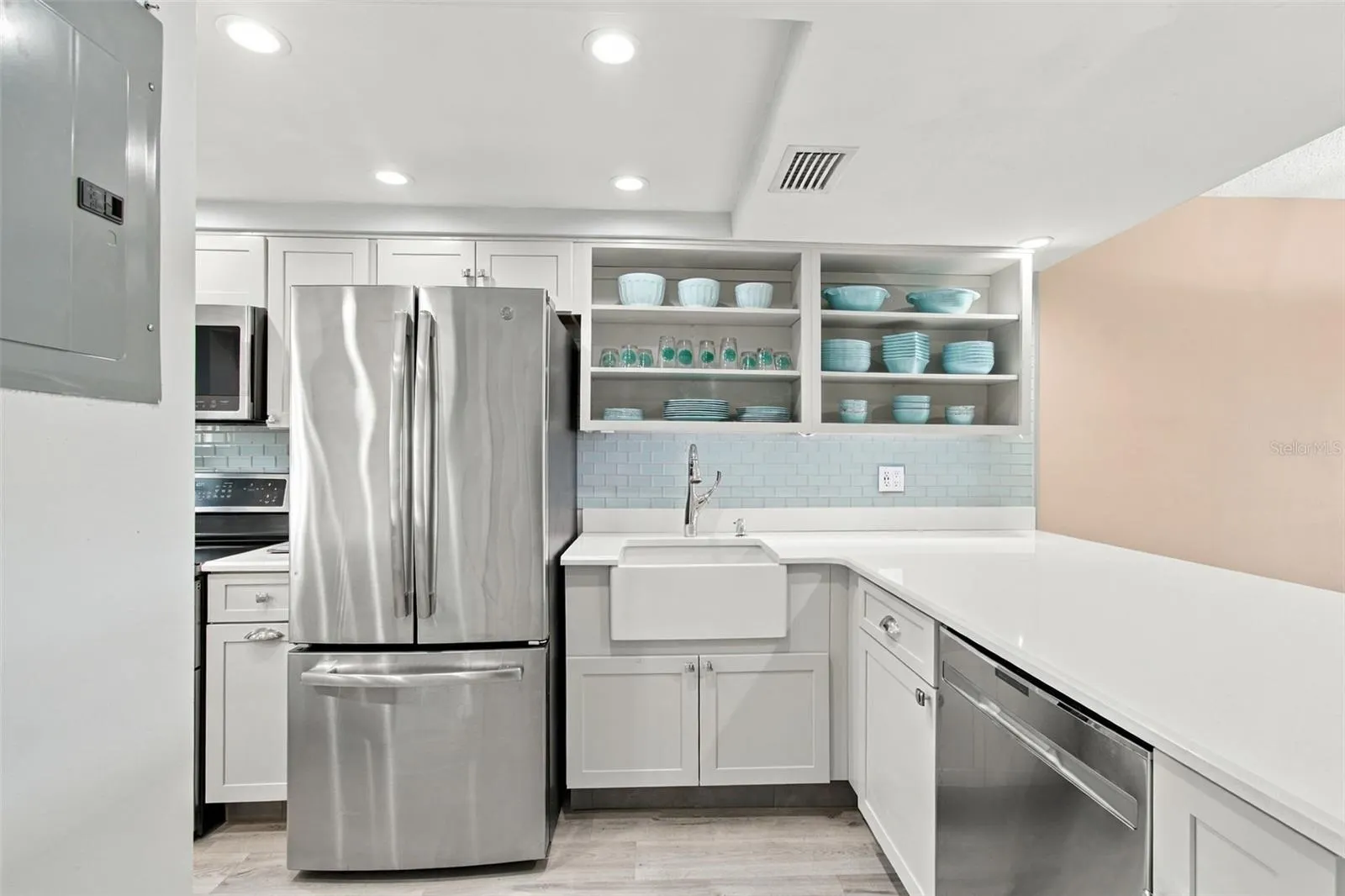 1 BOCA CIEGA POINT BLVD #206 #206