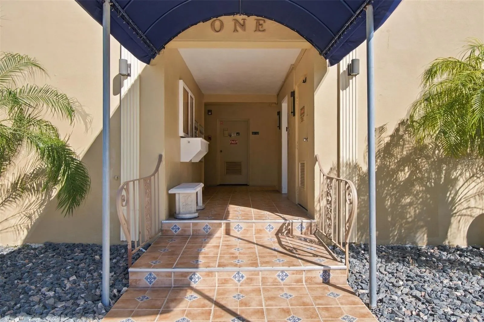 1 BOCA CIEGA POINT BLVD #206 #206