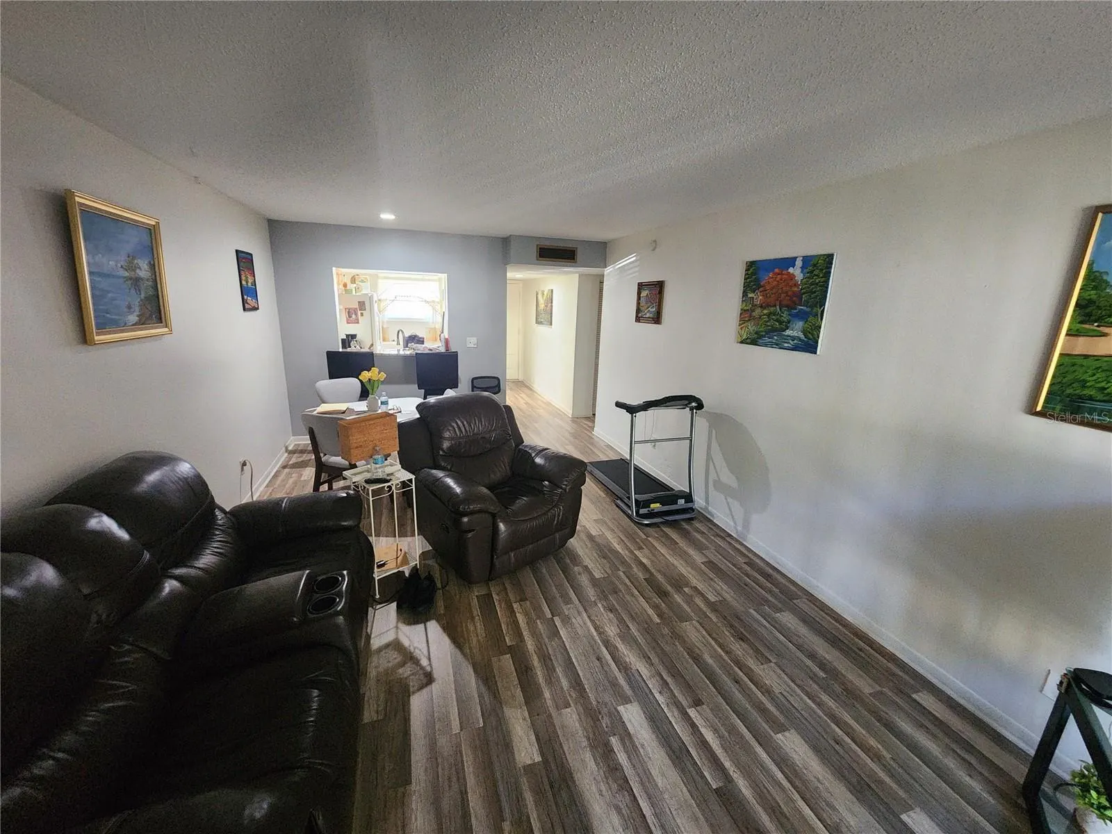 6308 NEWTOWN CIR #B2 #B2