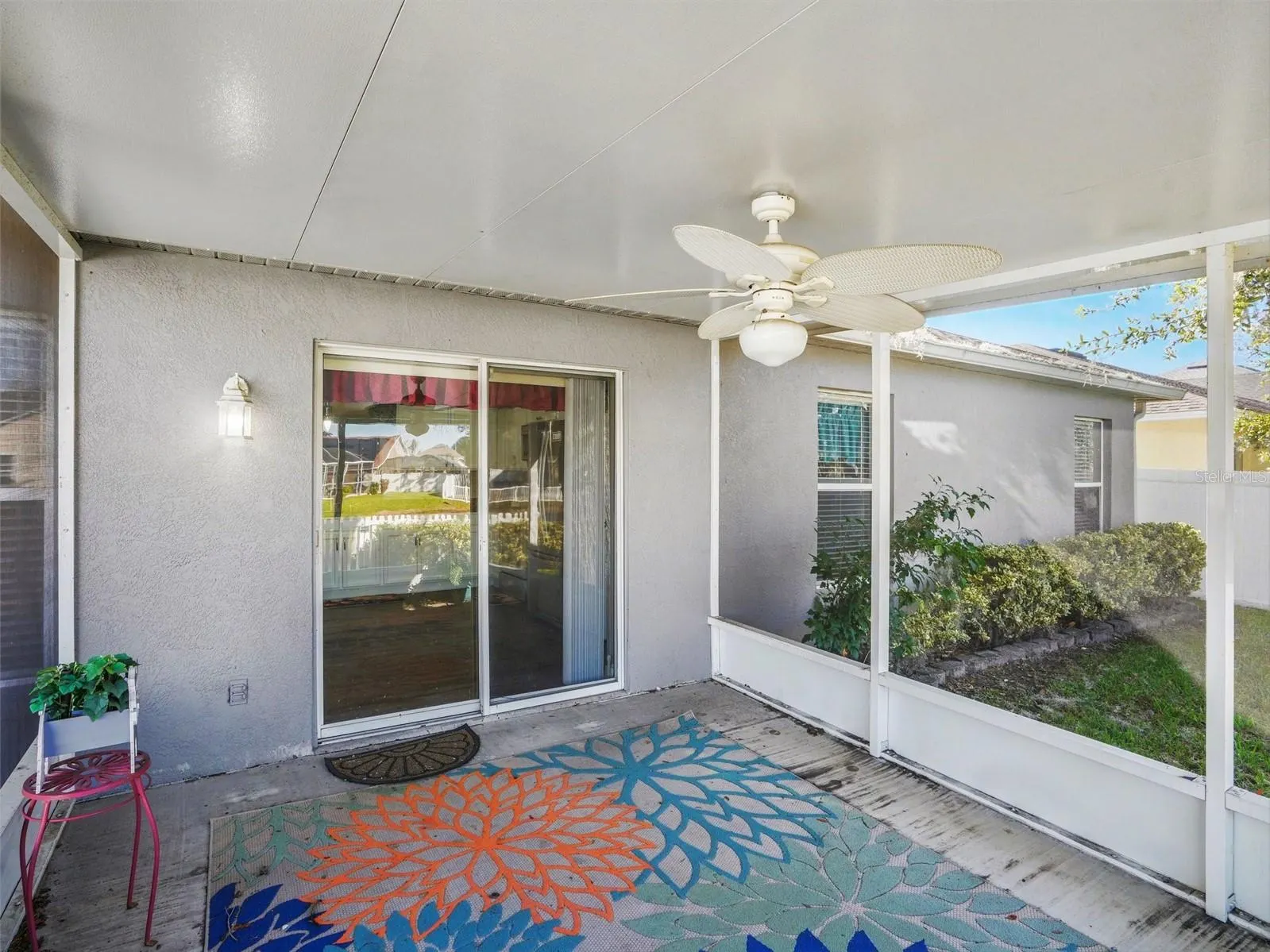 2608 WHITEWOOD RD