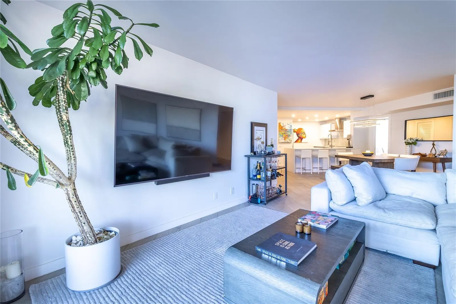 2611 BAYSHORE BLVD #205 #205