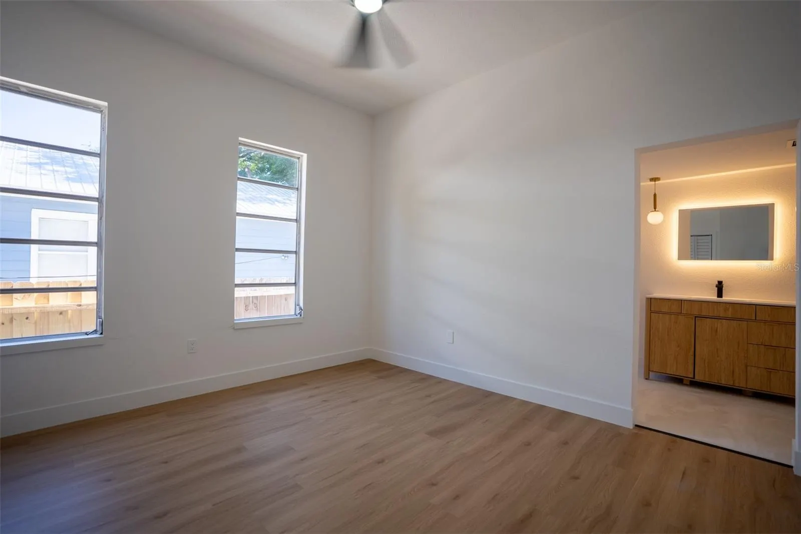 1209 E 18TH AVE