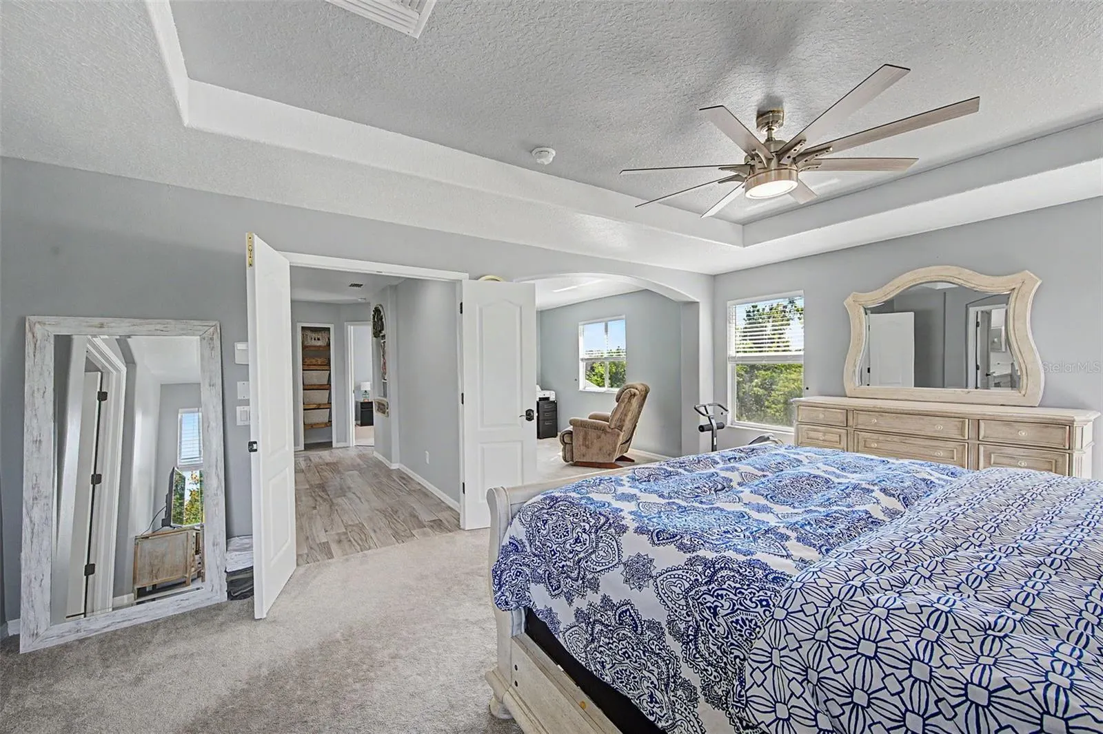 19266 FISHERMANS BEND DR