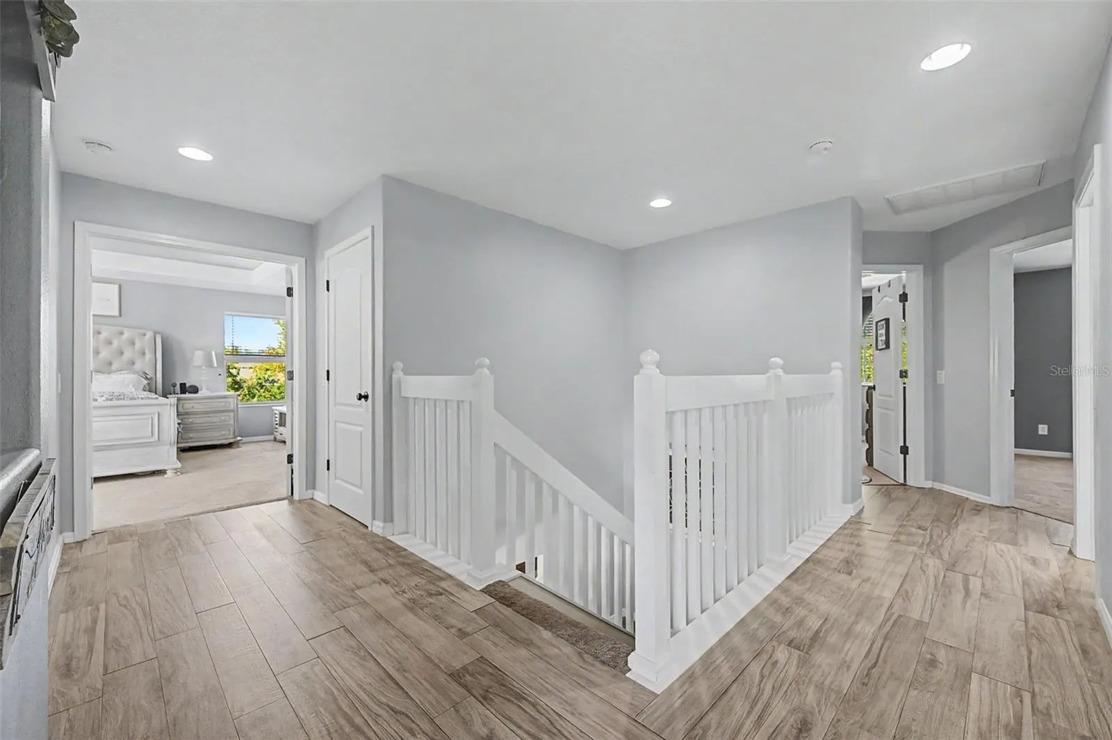 19266 FISHERMANS BEND DR