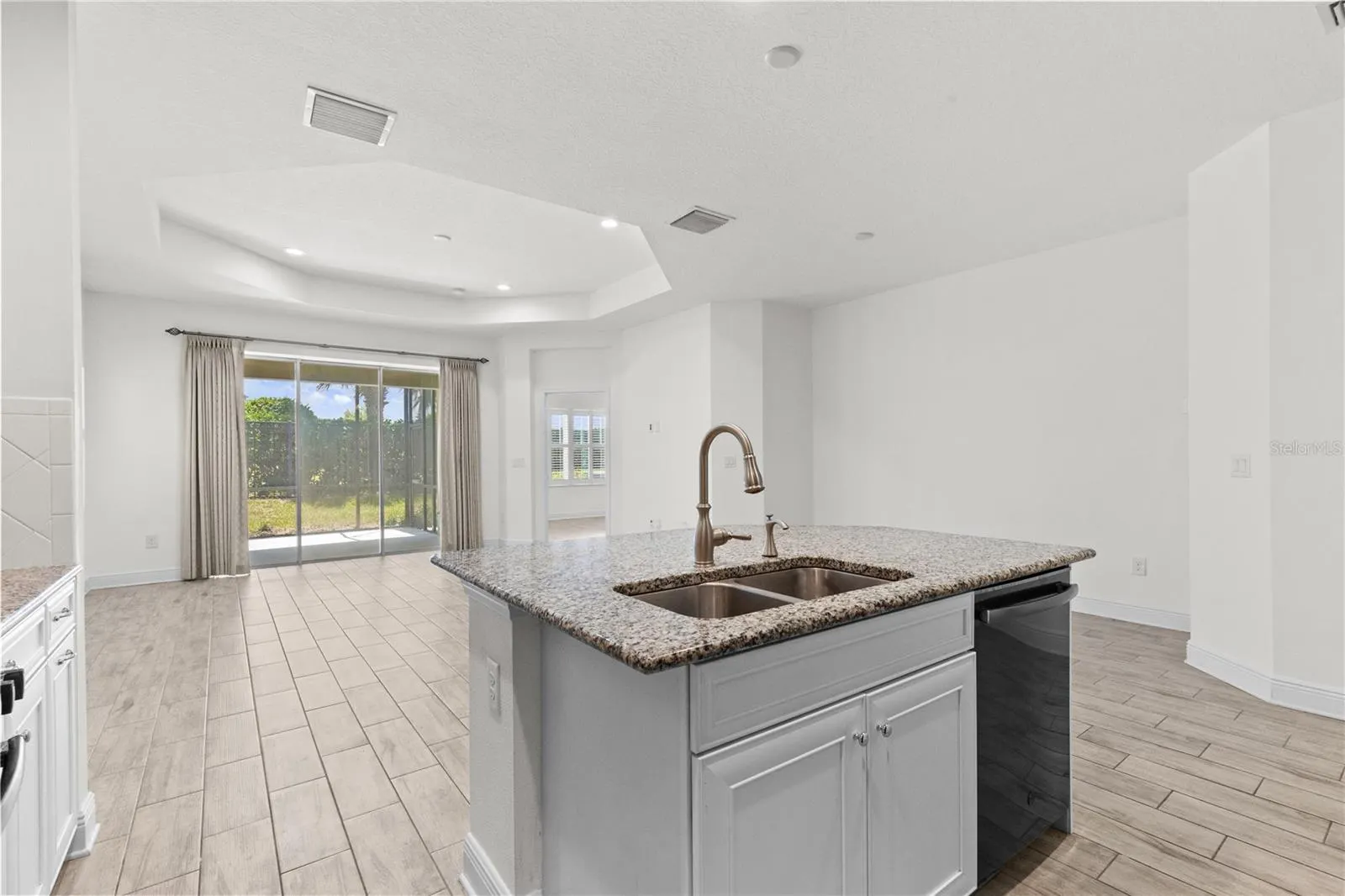 13506 CIRCA CROSSING DR