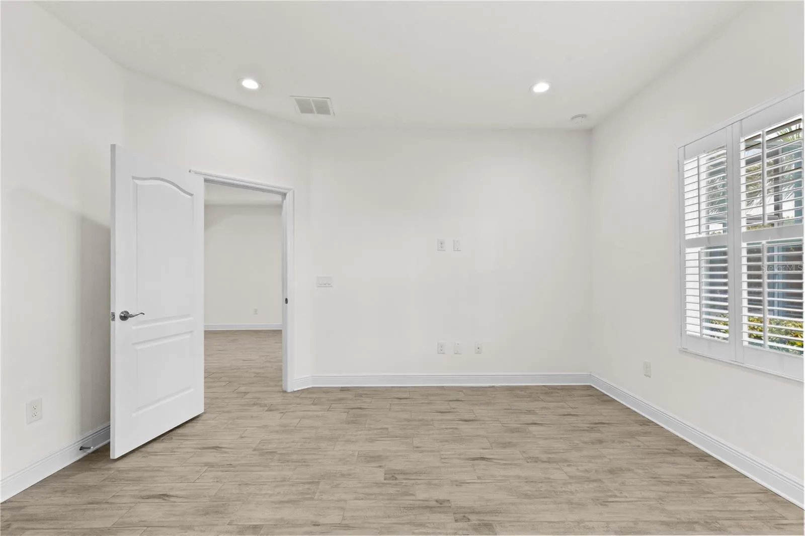 13506 CIRCA CROSSING DR