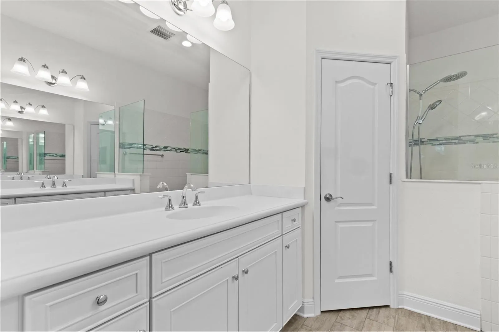 13506 CIRCA CROSSING DR
