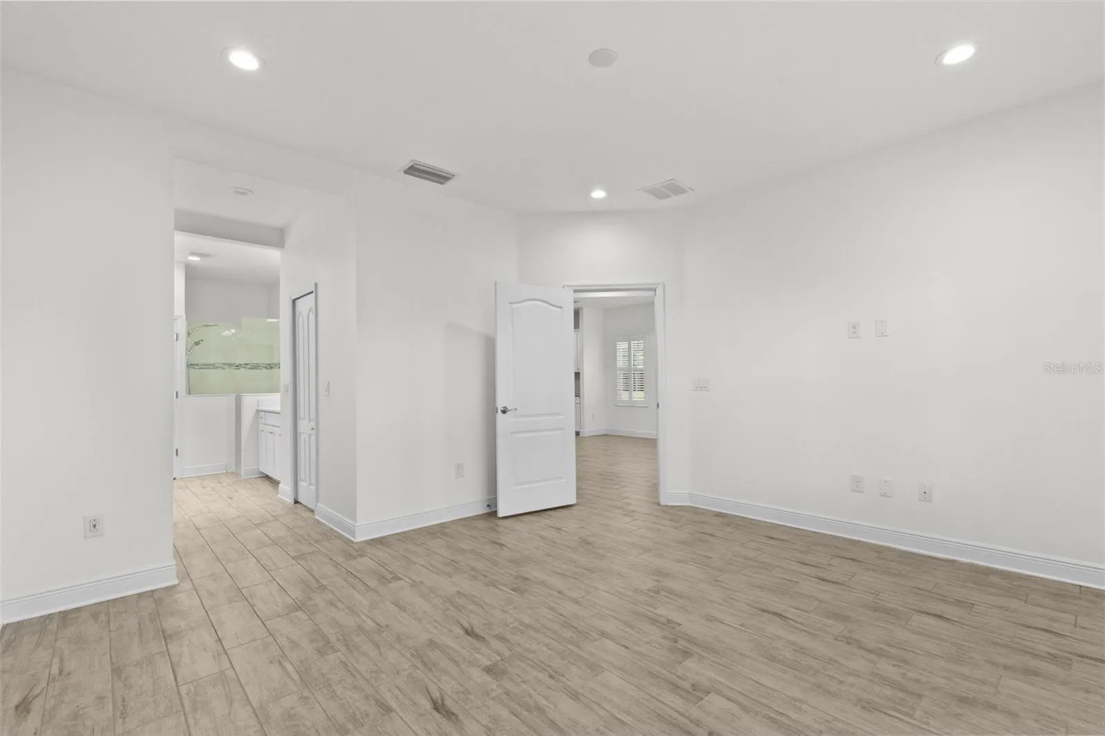 13506 CIRCA CROSSING DR