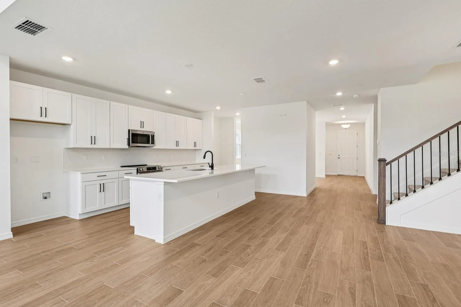 12866 EUREKA LEMON DR