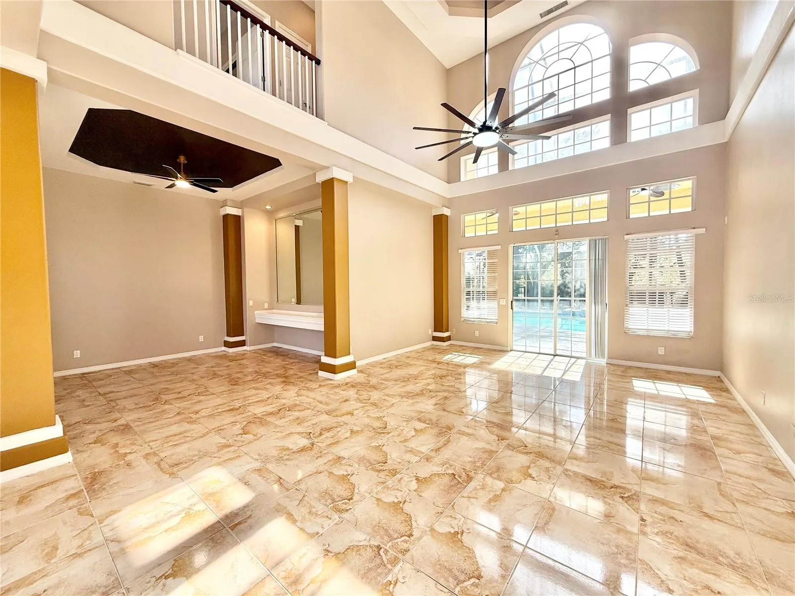 10334 LONGWOOD DR