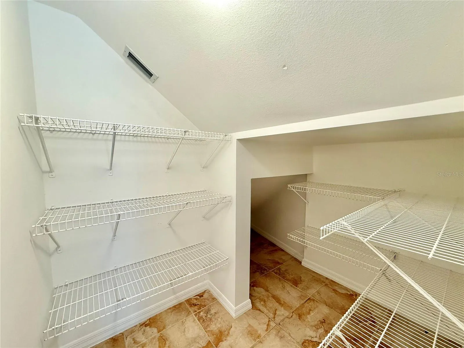 10334 LONGWOOD DR